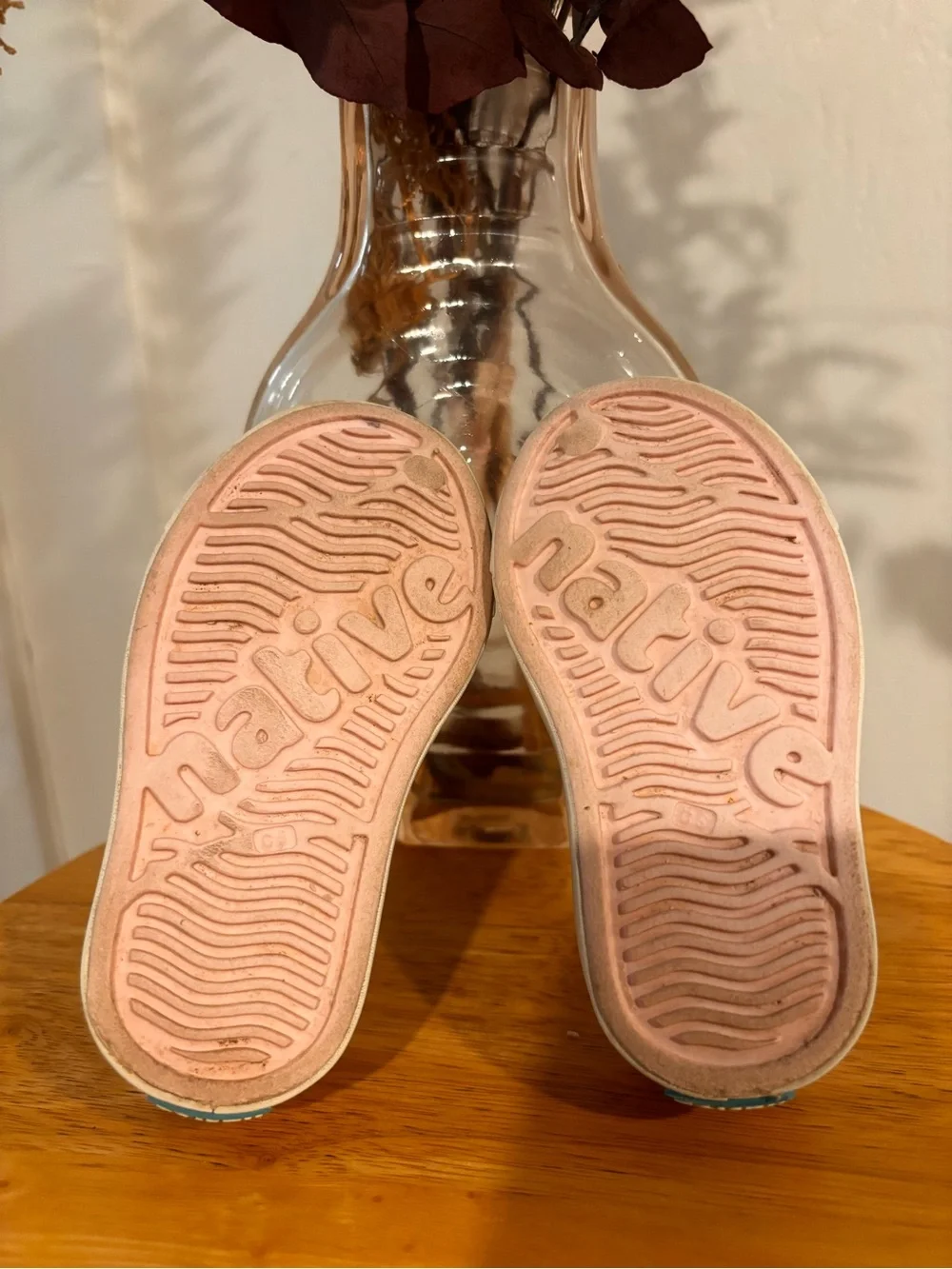 Native Shoes sparkling rose